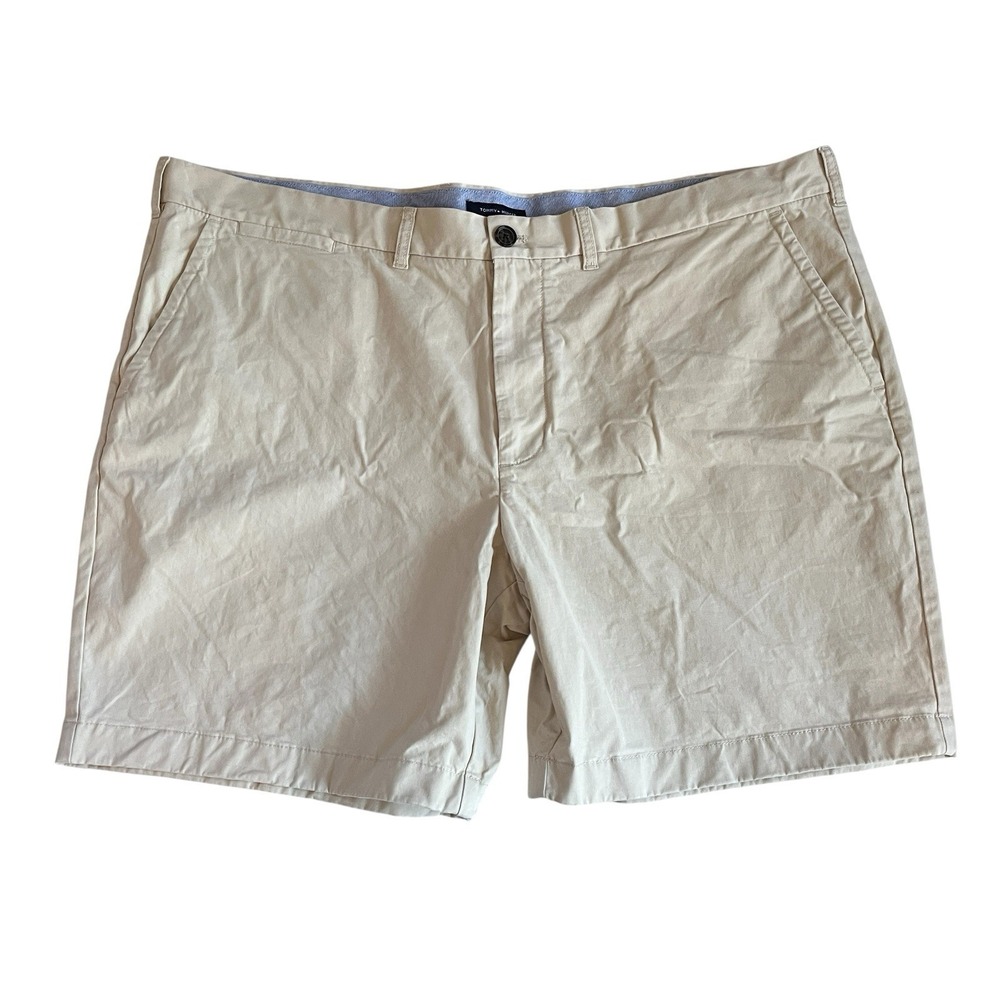 Tommy Hilfiger Men's Size 48R‎ Khaki Chino Shorts Preppy Classic 97% Cotton